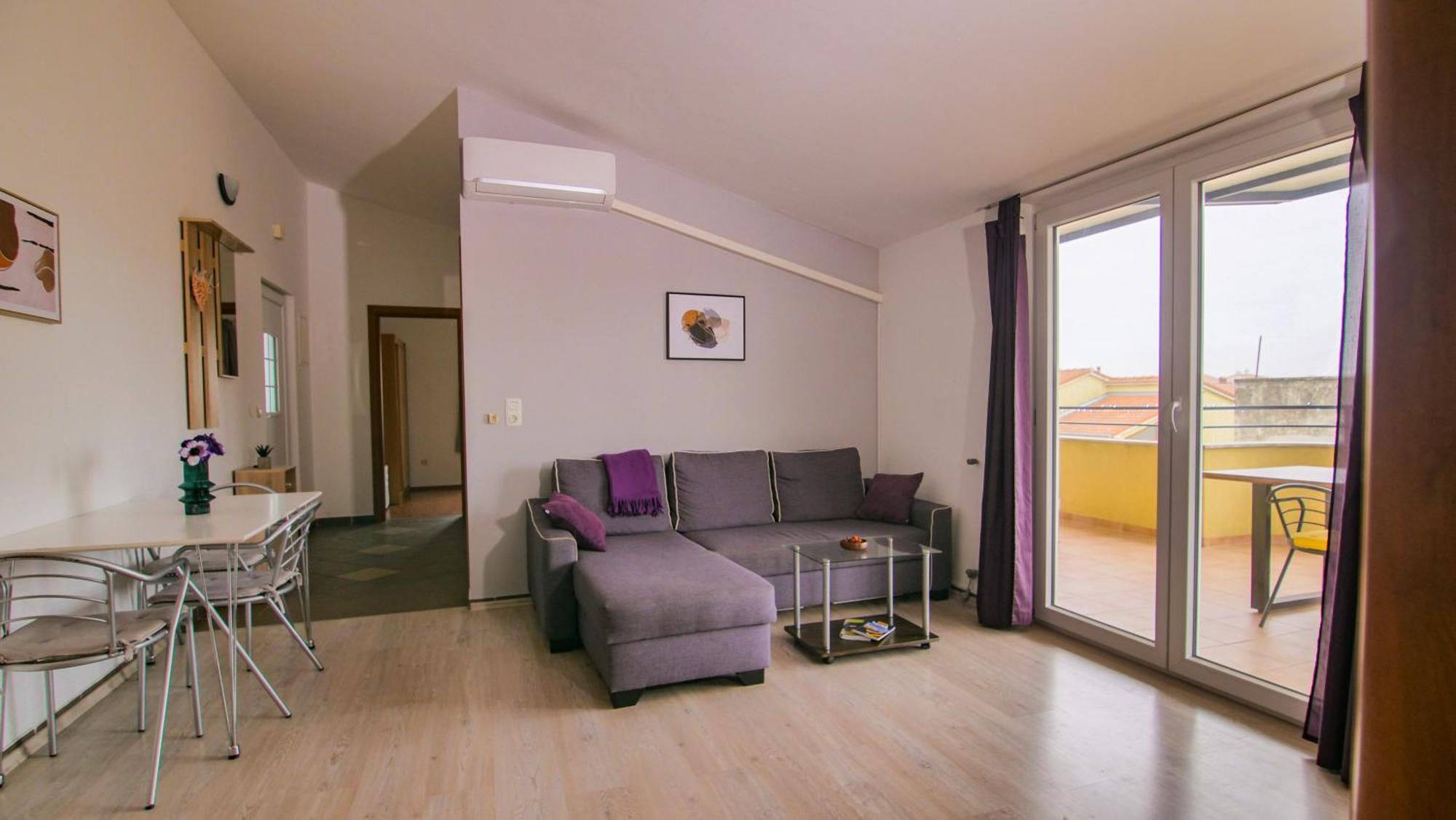 Jacqueline Apartment Pula Bagian luar foto