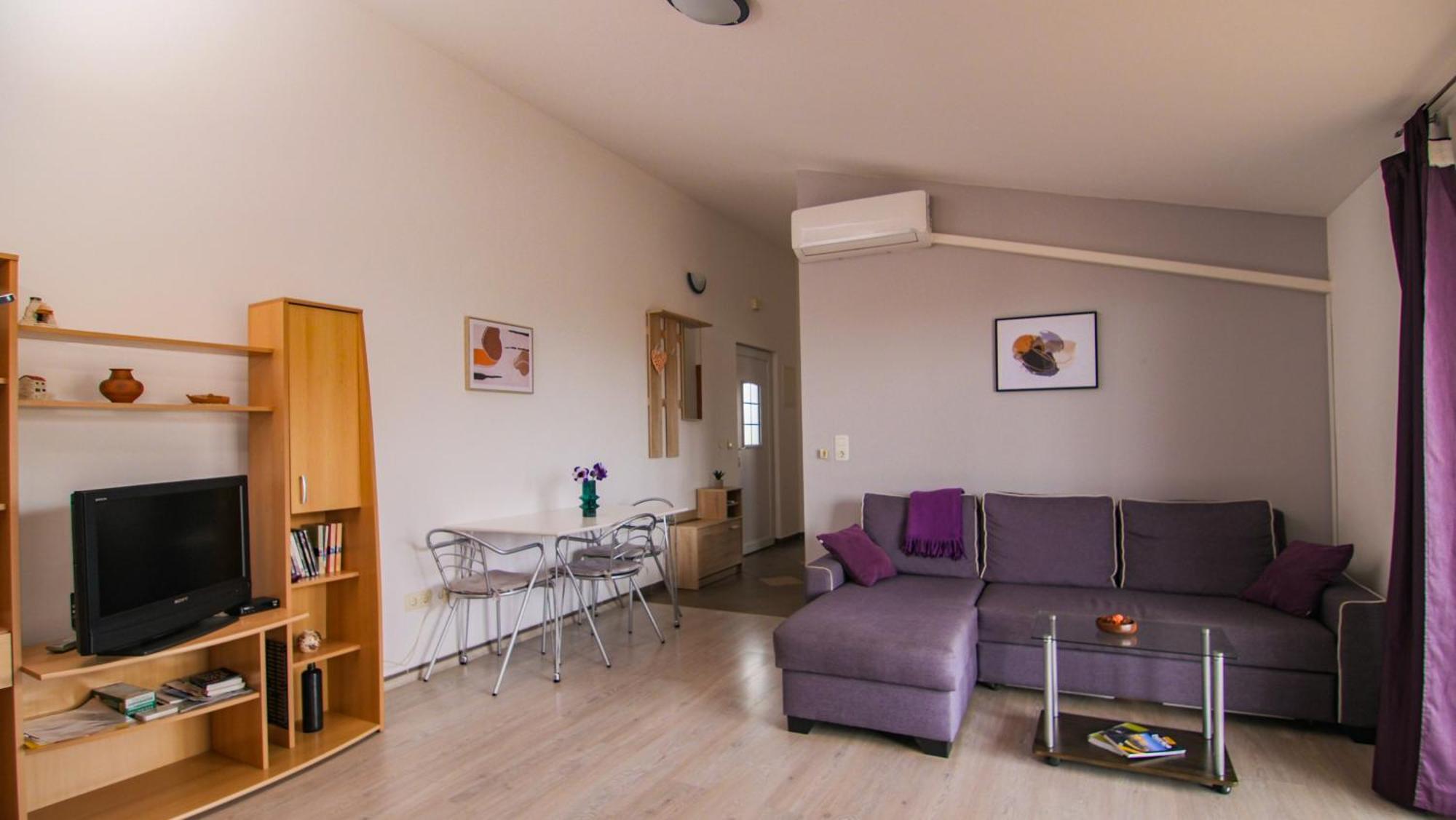 Jacqueline Apartment Pula Bagian luar foto