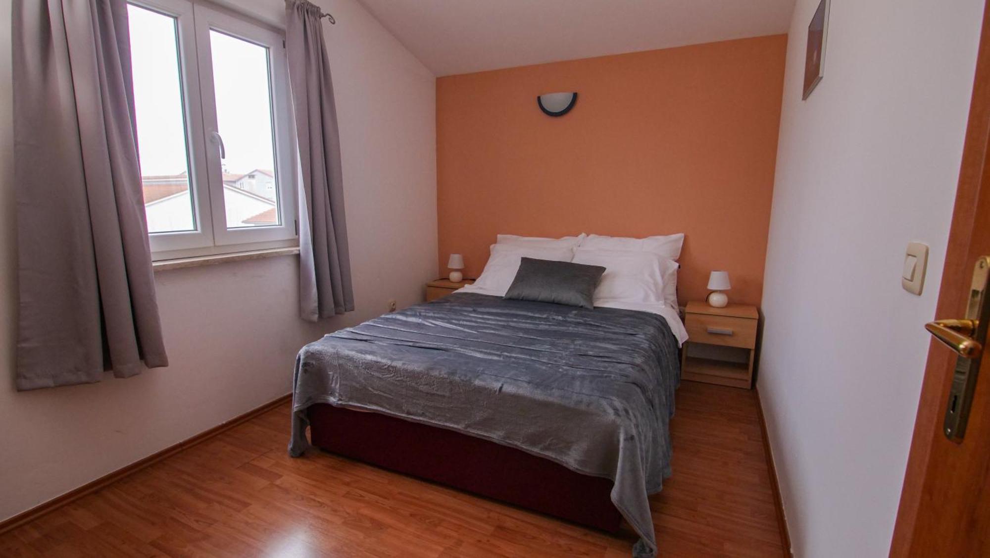 Jacqueline Apartment Pula Bagian luar foto